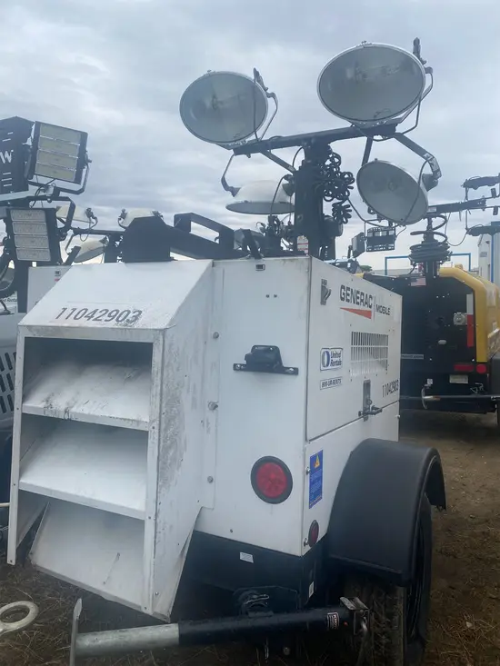2020 Magnum Pro MLT4200IVF4 Portable Light Tower
