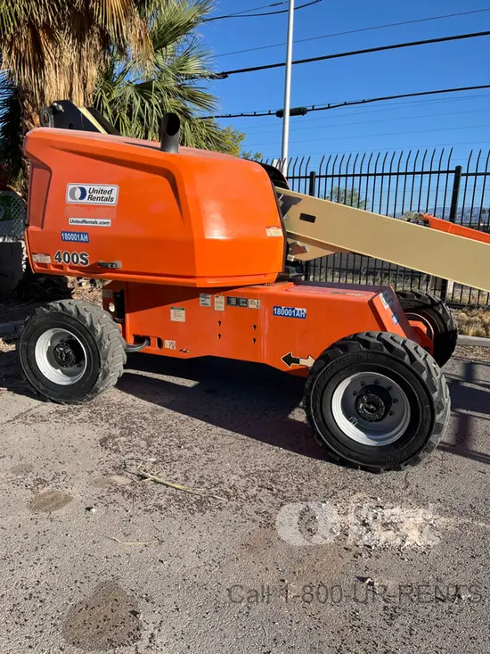 2016 JLG 400S Boom Lift