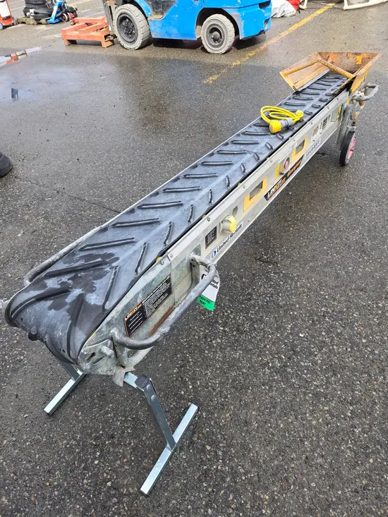 2021 LINKIT LKS300-3.2 Material Lift