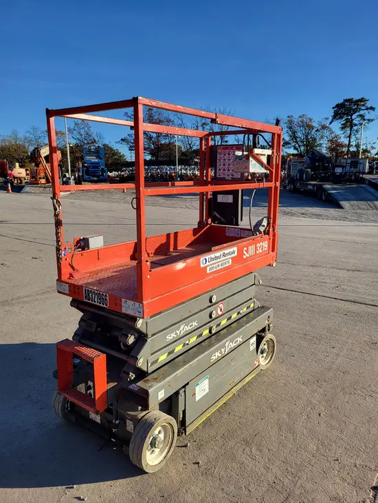 2017 Skyjack SJIII3219 Scissor Lift