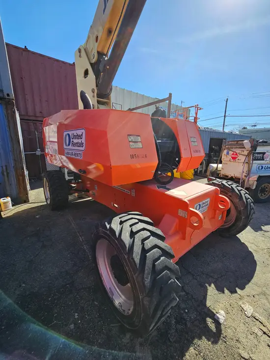 2017 JLG 800S Boom Lift
