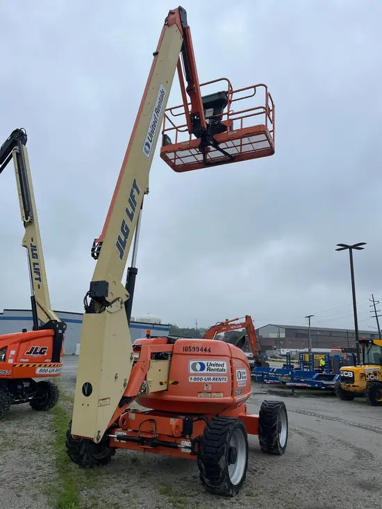 2017 JLG 600AJ Articulating Boom Lift