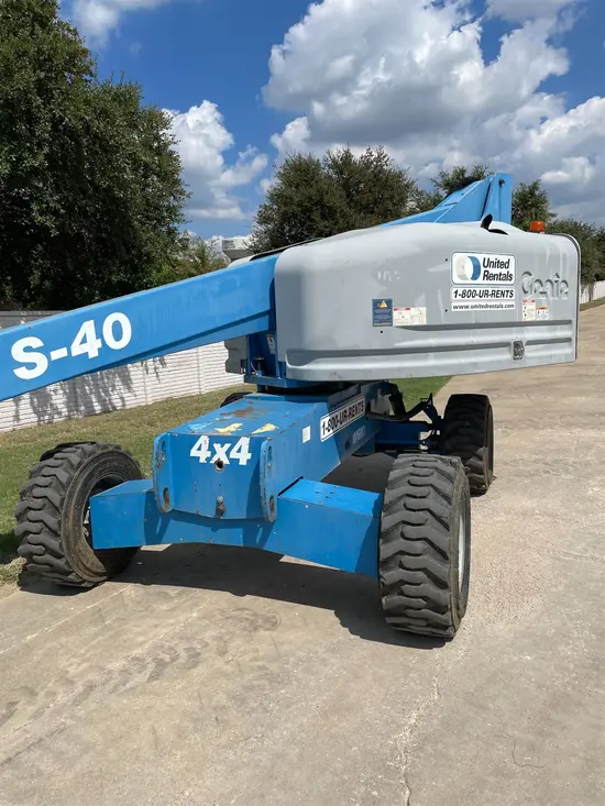 2013 Genie S-40 Boom Lift
