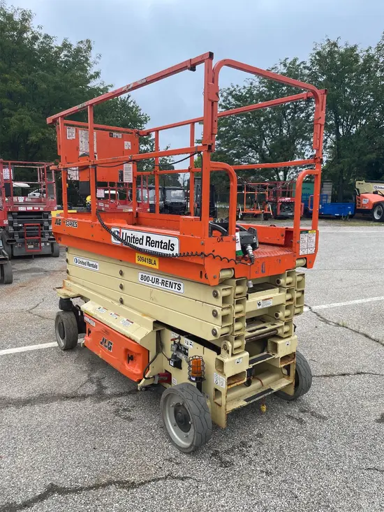 2017 JLG 3246ES Scissor Lift