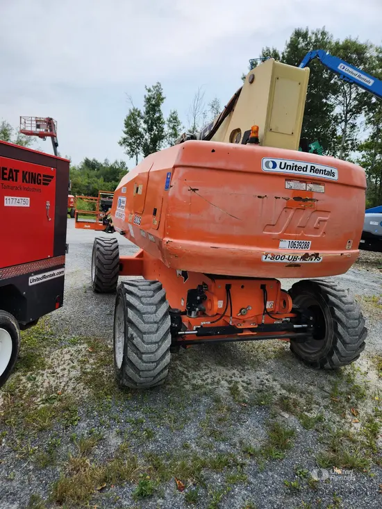2017 JLG 800S Boom Lift