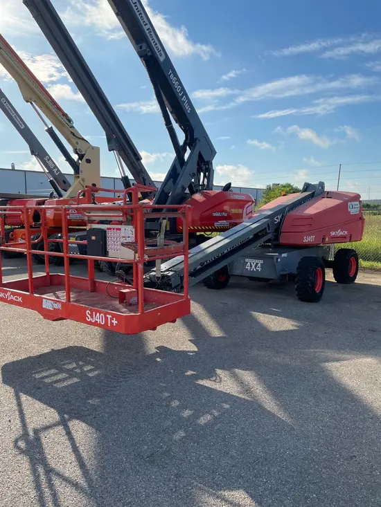 2016 Skyjack SJ40T Boom Lift