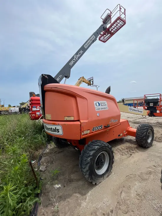 2017 JLG 400S Boom Lift