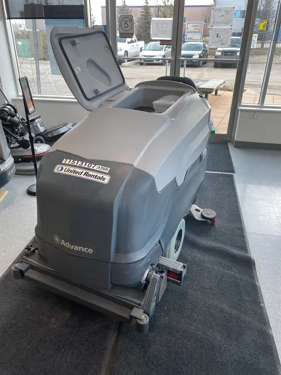 2022 Clarke SC901 X32C Scrubber