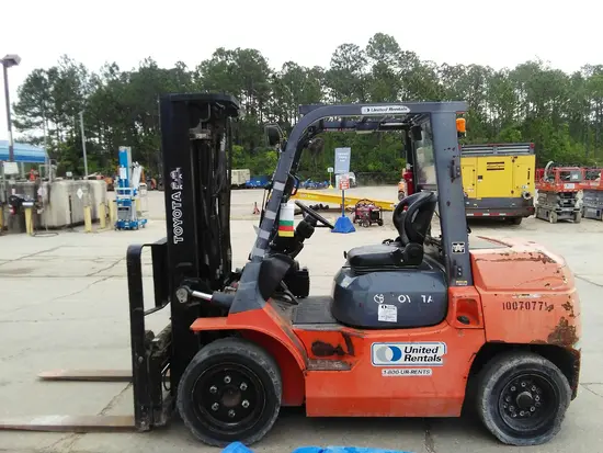 2012 Toyota 7FDU35 Forklift