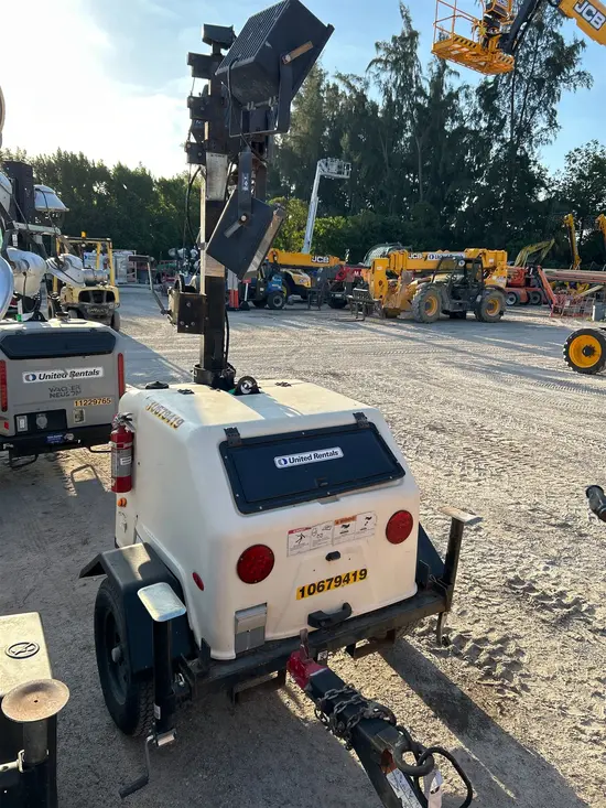 2017 Terex RL4 Portable Light Tower