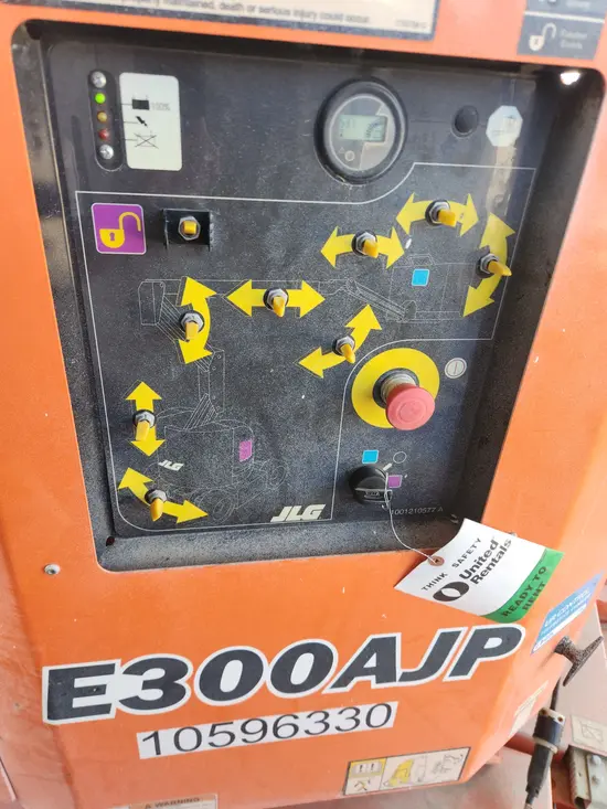 2017 JLG E300AJP Articulating Boom Lift
