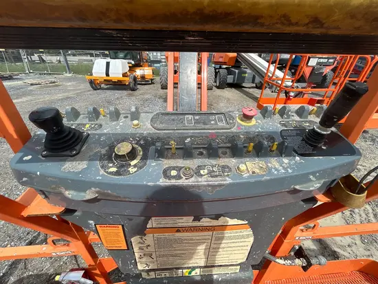 2017 JLG 860SJ Boom Lift