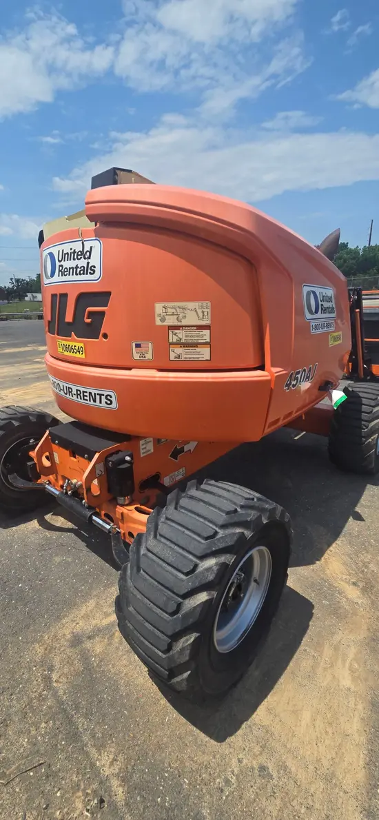 2017 JLG 450AJ Articulating Boom Lift