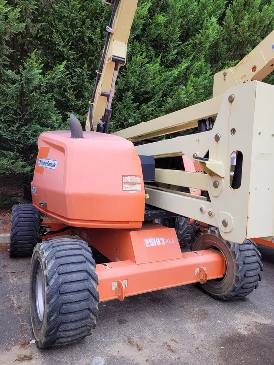 2015 JLG 450AJ Articulating Boom Lift
