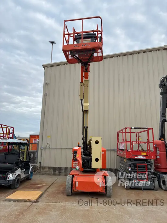 2016 JLG E400AJPN Articulating Boom Lift