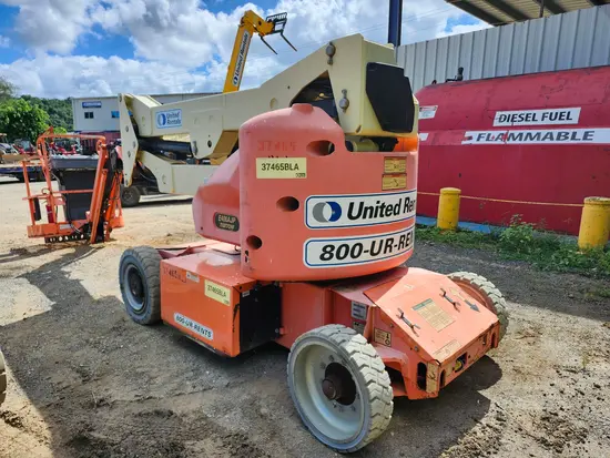 2016 JLG E400AJPN Articulating Boom Lift