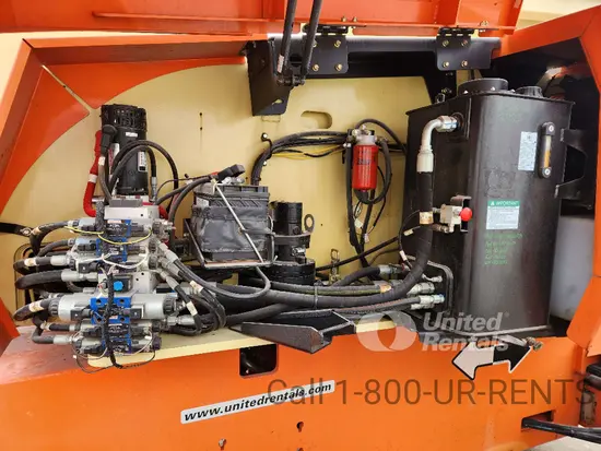 2017 JLG 800AJ Articulating Boom Lift