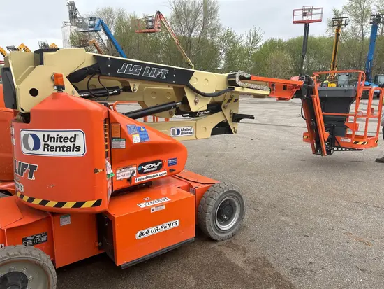 2021 JLG E400AJPN Articulating Boom Lift