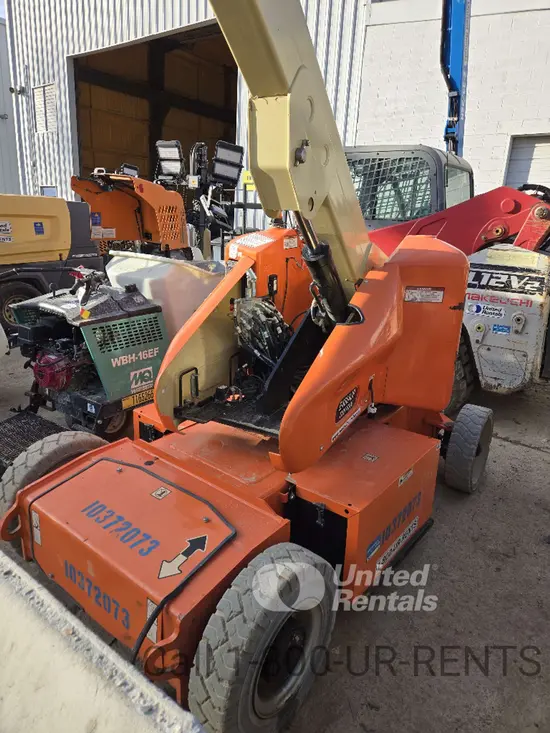 2015 JLG E400AJPN Articulating Boom Lift