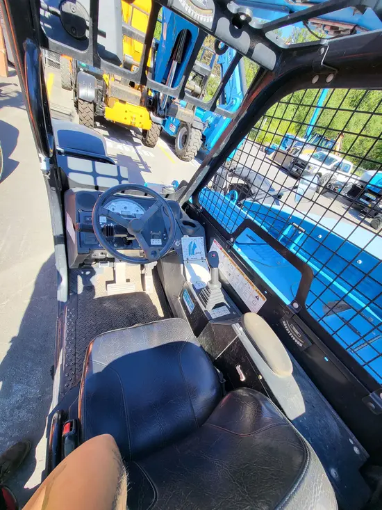 2016 Genie GTH-844 Forklift