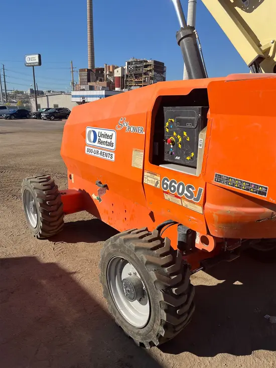 2017 JLG 660SJ Boom Lift