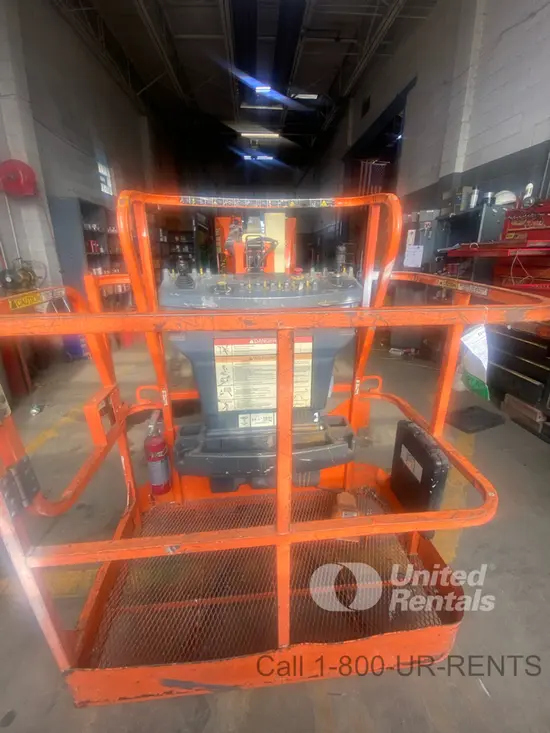 2015 JLG E300AJP Articulating Boom Lift