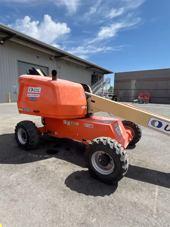 2018 JLG 400S Boom Lift