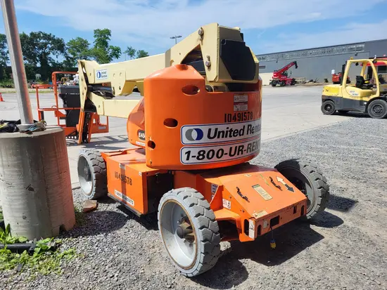 2016 JLG E450AJ Articulating Boom Lift
