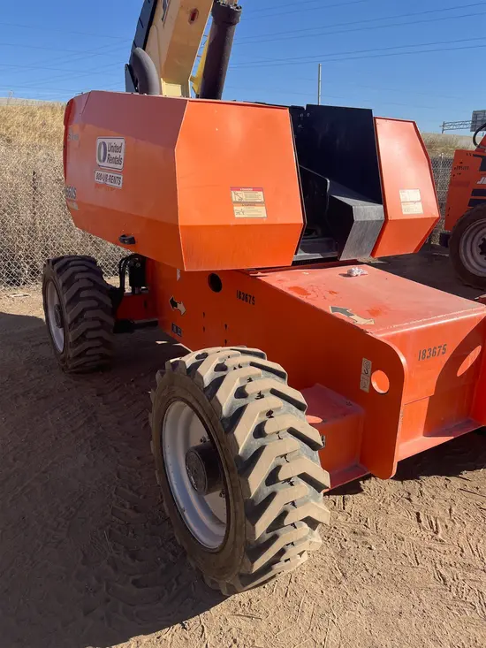 2017 JLG 660SJ Boom Lift