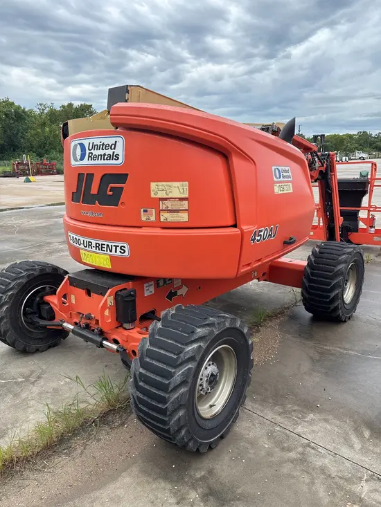 2017 JLG 450AJ Articulating Boom Lift