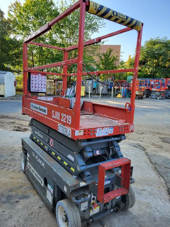 2017 Skyjack SJIII3219 Scissor Lift