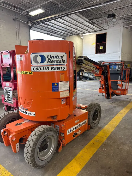 2018 JLG E300AJP Articulating Boom Lift