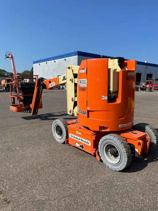 2017 JLG E300AJP Articulating Boom Lift