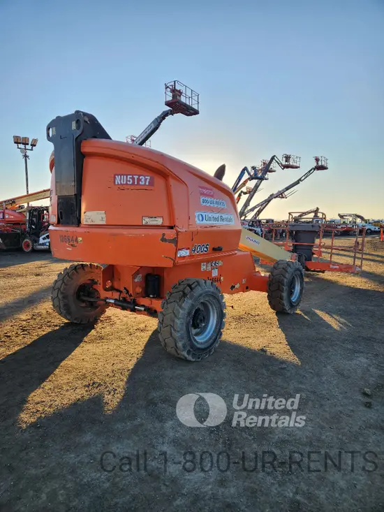 2017 JLG 400S Boom Lift