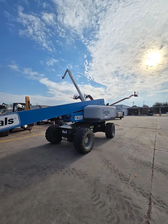 2017 Genie S-85 Boom Lift