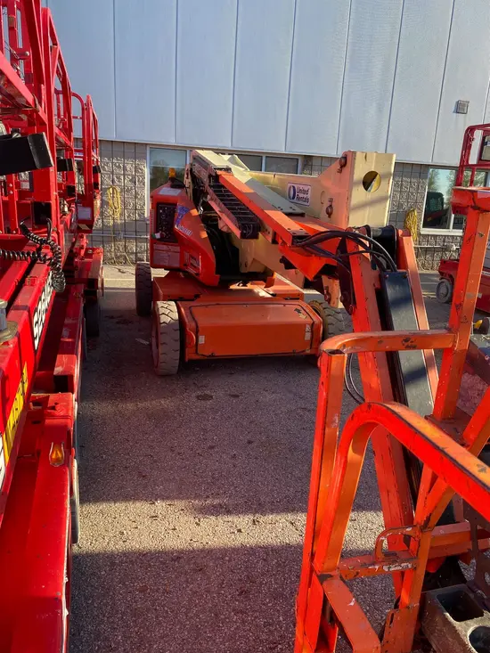 2015 JLG E450AJ Articulating Boom Lift