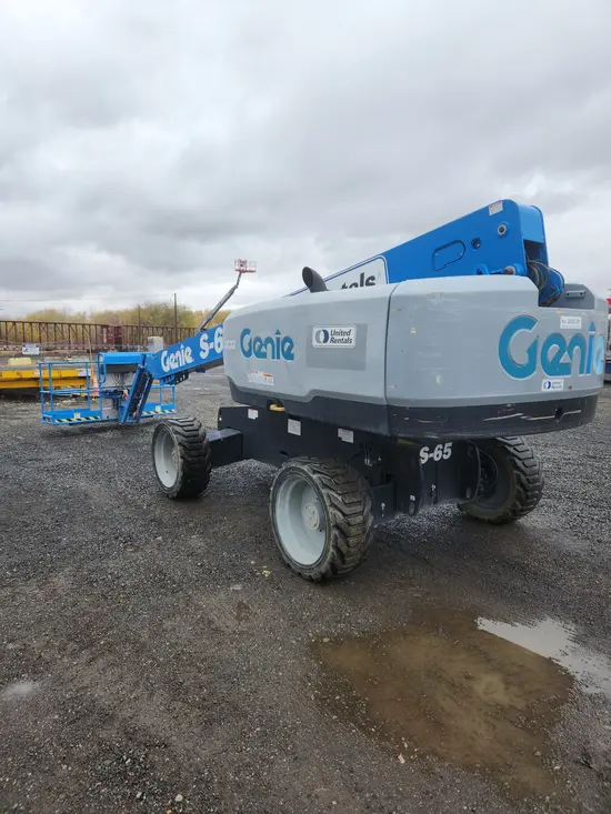 2017 Genie S-65 Boom Lift