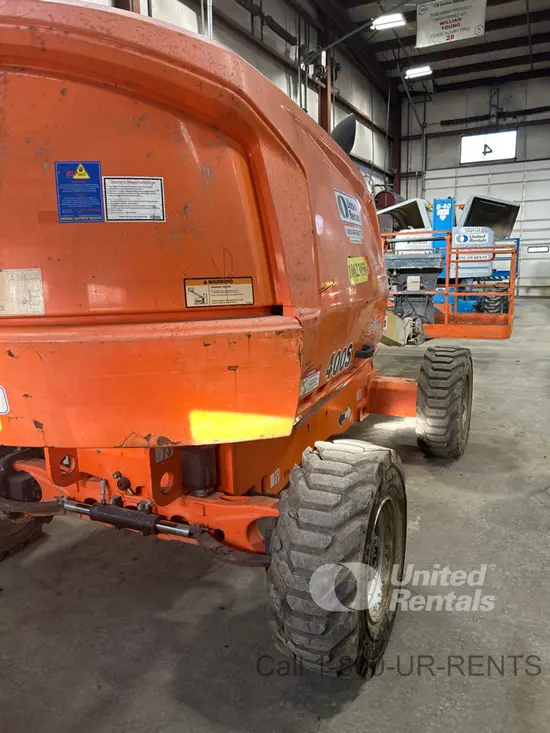 2017 JLG 400S Boom Lift