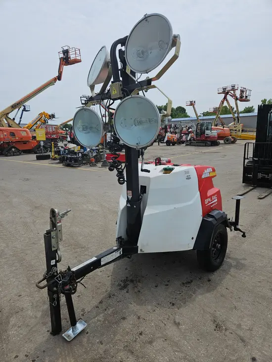 2017 Magnum Pro MLT6SM Portable Light Tower