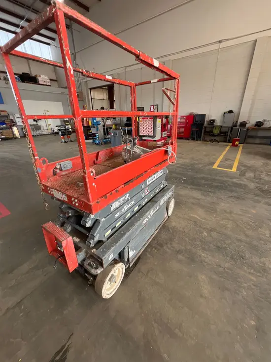 2017 Skyjack SJIII3219 Scissor Lift