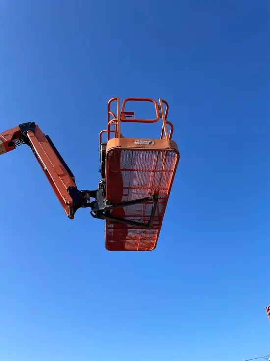 2017 JLG 600AJ Articulating Boom Lift