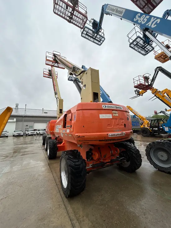2017 JLG 800S Boom Lift