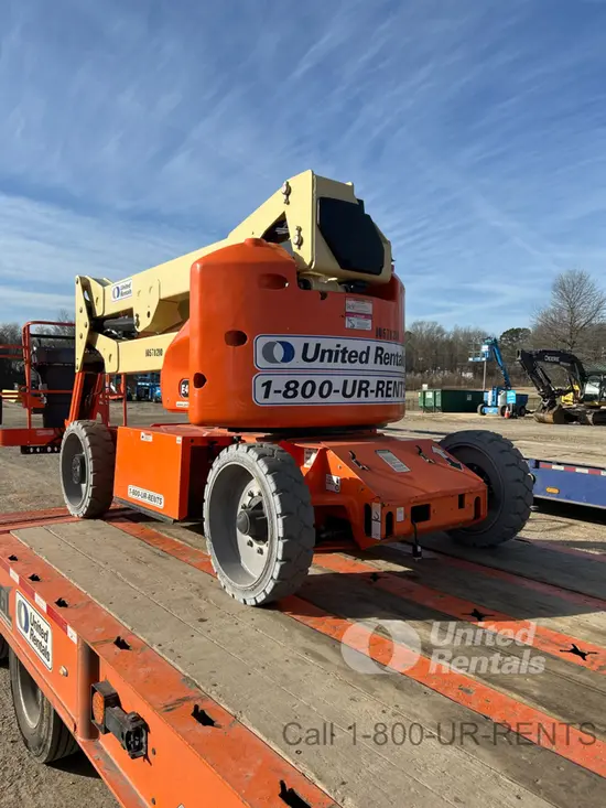 2017 JLG E450AJ Articulating Boom Lift