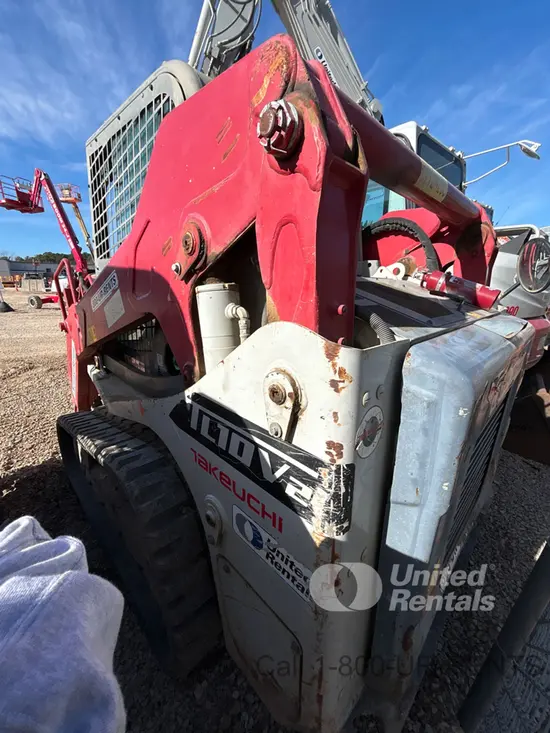 2020 Takeuchi TL10V2-CR Track Loader