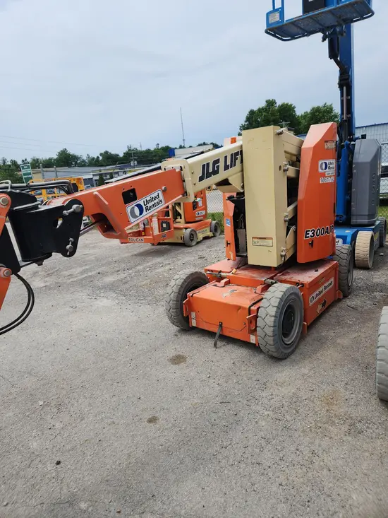 2017 JLG E300AJP Articulating Boom Lift