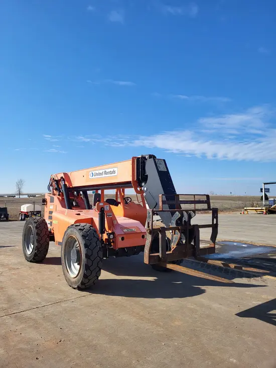 2016 SKYTRAK 6042 Forklift
