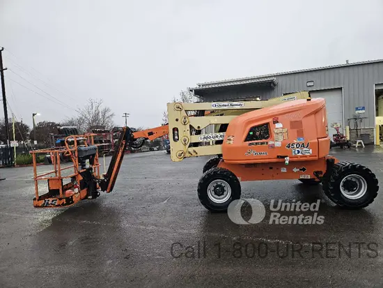 2017 JLG 450AJ Articulating Boom Lift