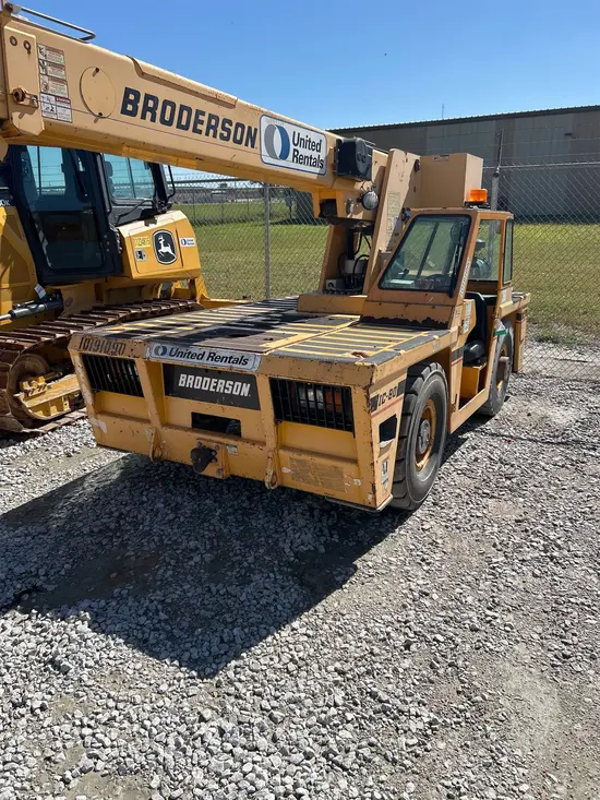 2013 Broderson IC-80-3J
