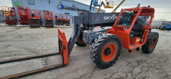 2017 Skyjack SJ643TH Forklift