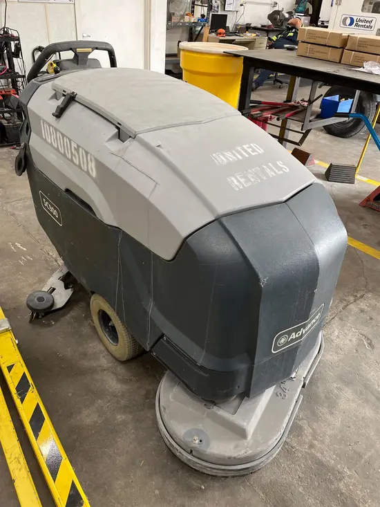 2018 Clarke SC900 34D Scrubber